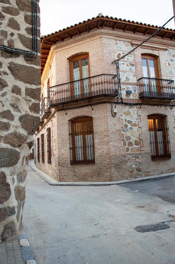 La Casa del Médico Hostería Rural Urda Esterno foto