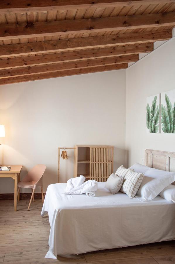 La Casa del Médico Hostería Rural Urda Esterno foto
